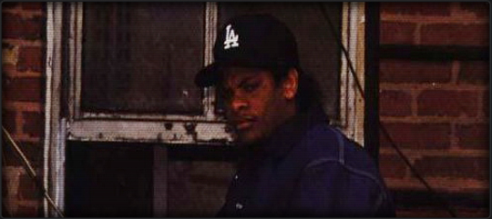 Eazy-E и его фильм Smiling Faces (статья LA Times 1992)